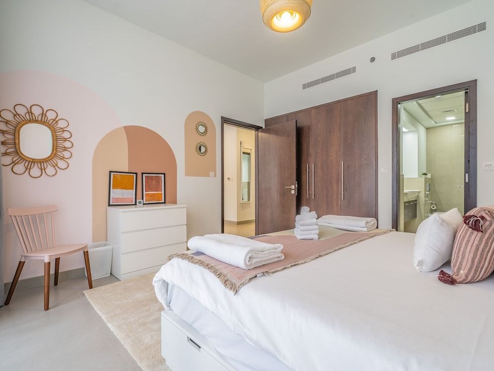 Charming Tropical Apartment Minutes To Dubai Mall Comfort Apartment, 1 Bedroom 7