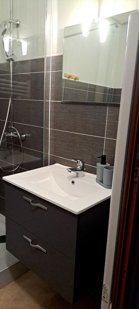 Hotel Restaurant Les Alizes Triple Room 4