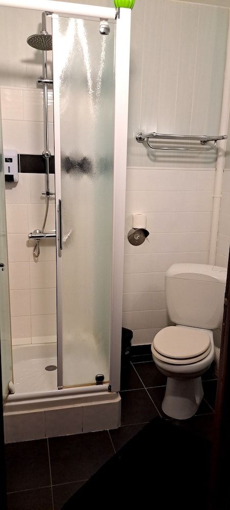 Hotel Restaurant Les Alizes Triple Room 8