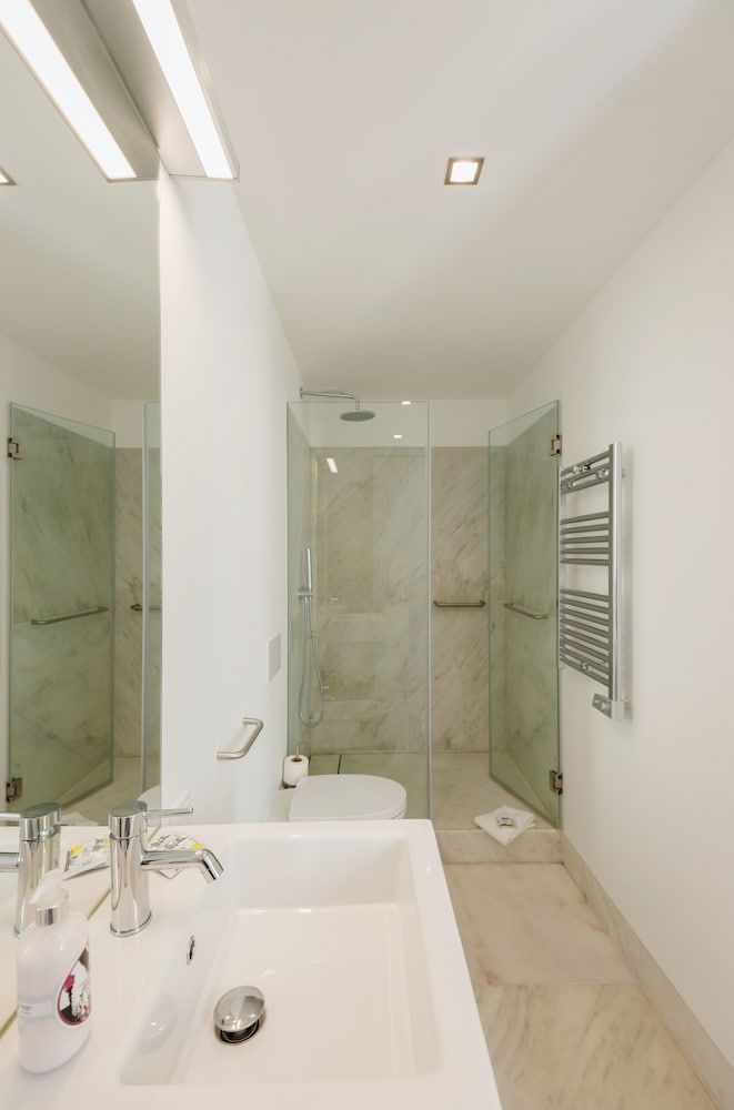 JOIVY Chic studio w/city view in Santa Catarina, 10mins from São Bento Palace Apartment (1 Bedroom) 12