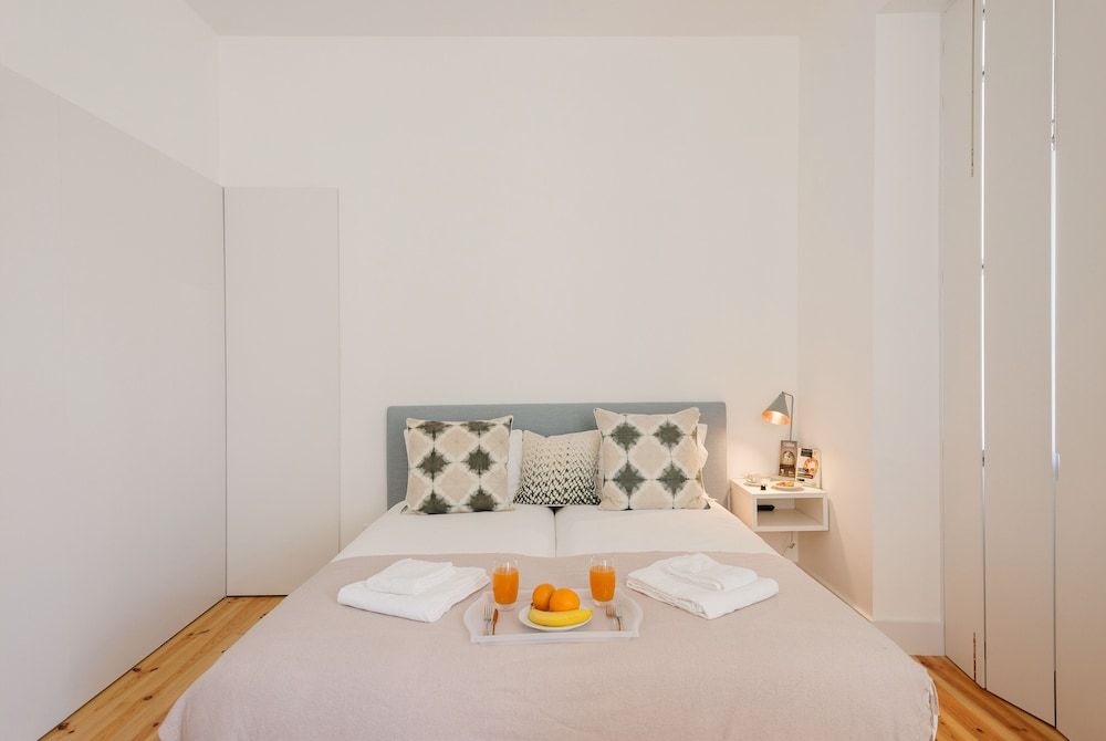 undefined JOIVY Chic studio w/city view in Santa Catarina, 10mins from São Bento Palace 6