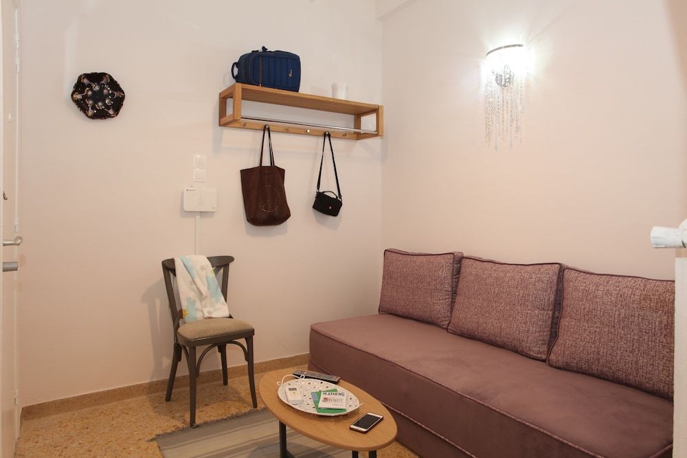 Your address in Koukaki Apartment 20