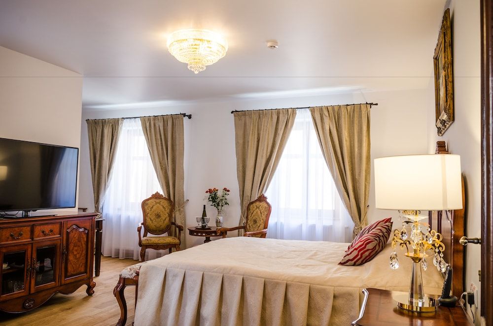 Cetatea Medievala Double Room, 1 King Bed, Non Smoking 2