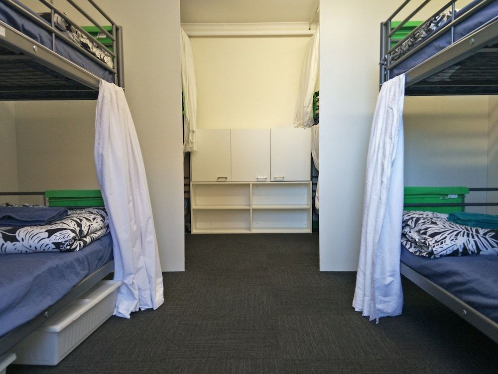 Shared Mixed Dormitory, 12 Beds, Shared Bathroom