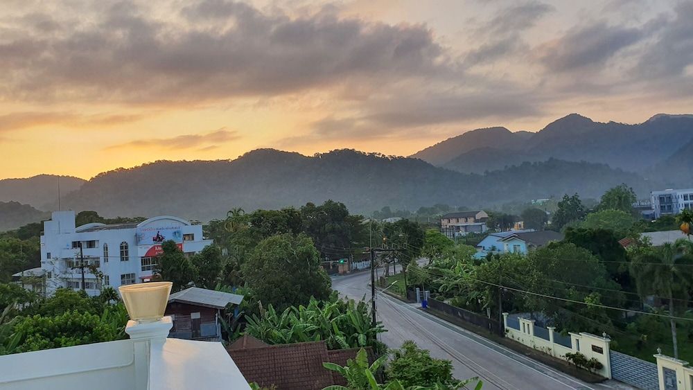 Daddy Dream Hotel and Residence Family Suite, Multiple Beds, Mountain View 2