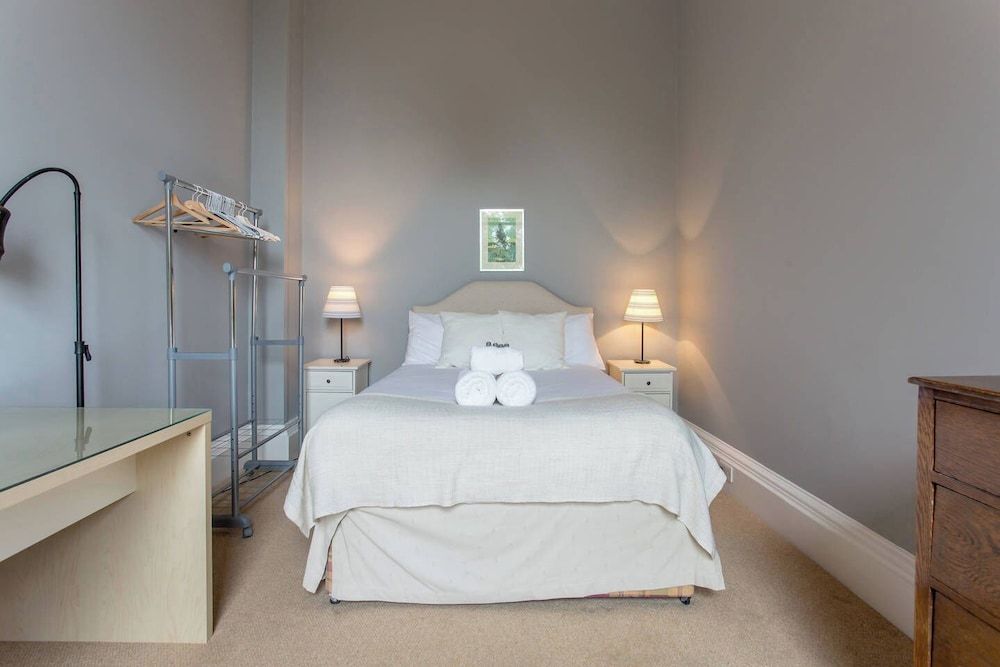 JOIVY Doune Terrace Apartment: Edinburgh New Town Prime Location Apartment (2 Bedrooms) 2