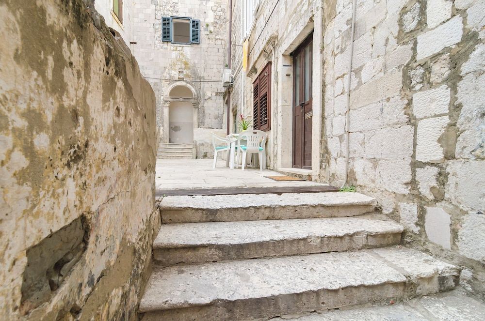 undefined Apartments Saint Mary 6