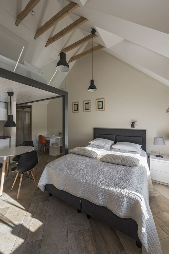 King Mindaugas Apartments Family Studio, River View 9