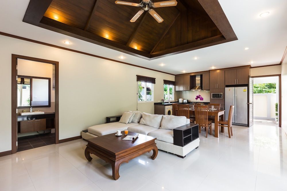 Thai Balinese 3BR Pool Villa Alex Rawai 3-Bedroom Villa with Private Pool 9