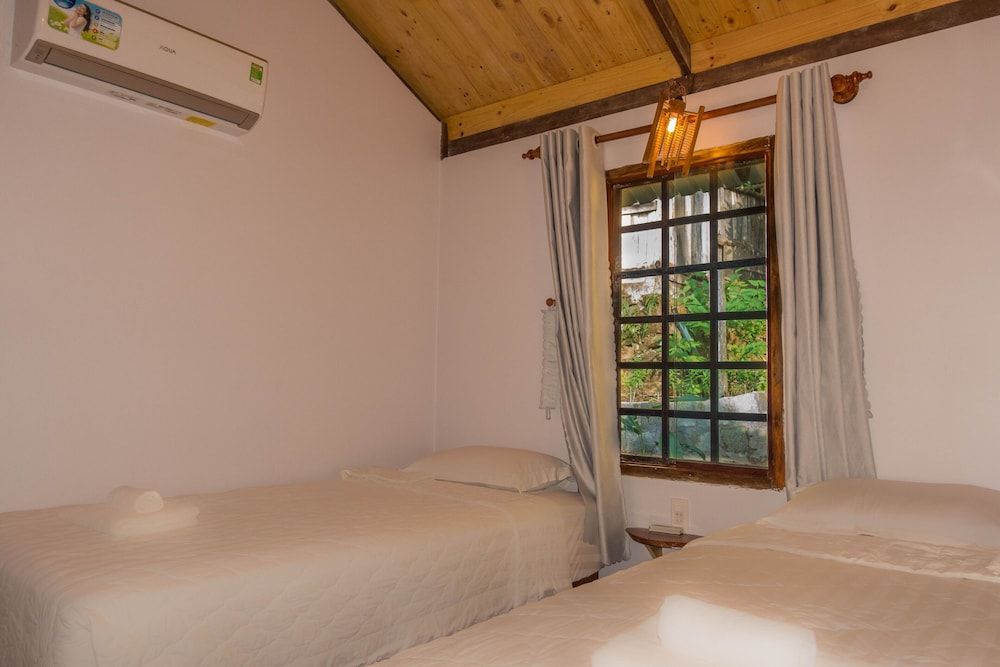 undefined Valley Sen Bungalow 10