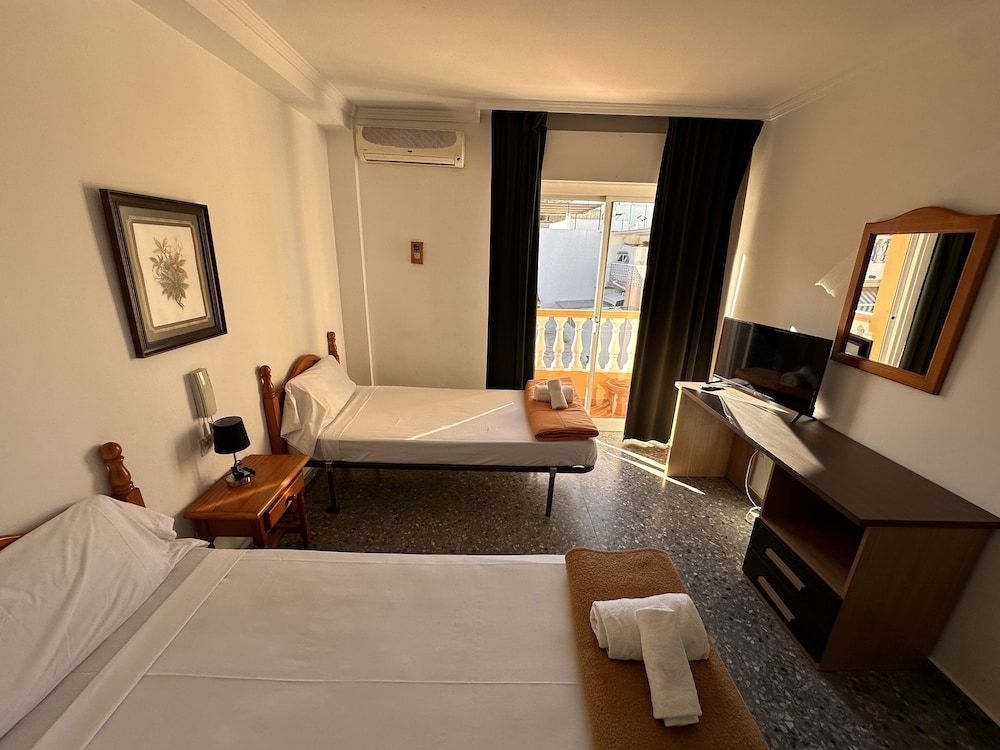 Hostal San Felipe Classic Double Room, 2 Twin Beds