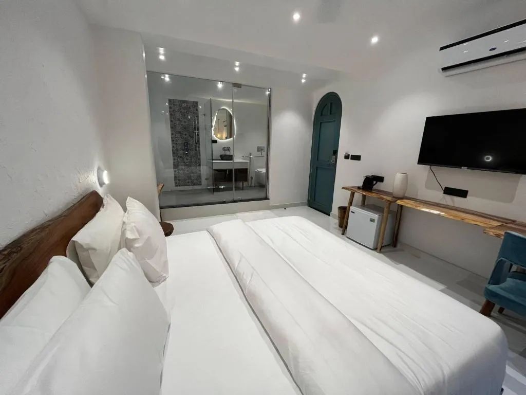 Superior Private Room With Lake View