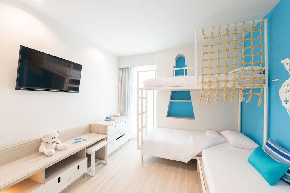 2 - Bedroom Teen Suite
