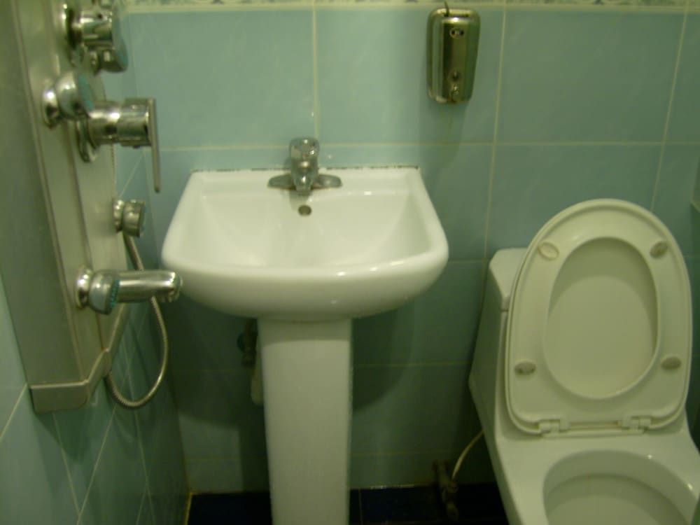 Singh Guest House Double Room 11