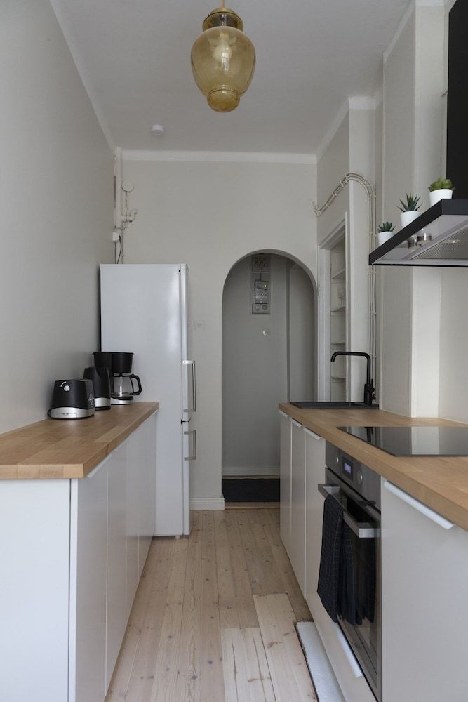 Cozy 1BR apartment with great location Comfort Apartment 10