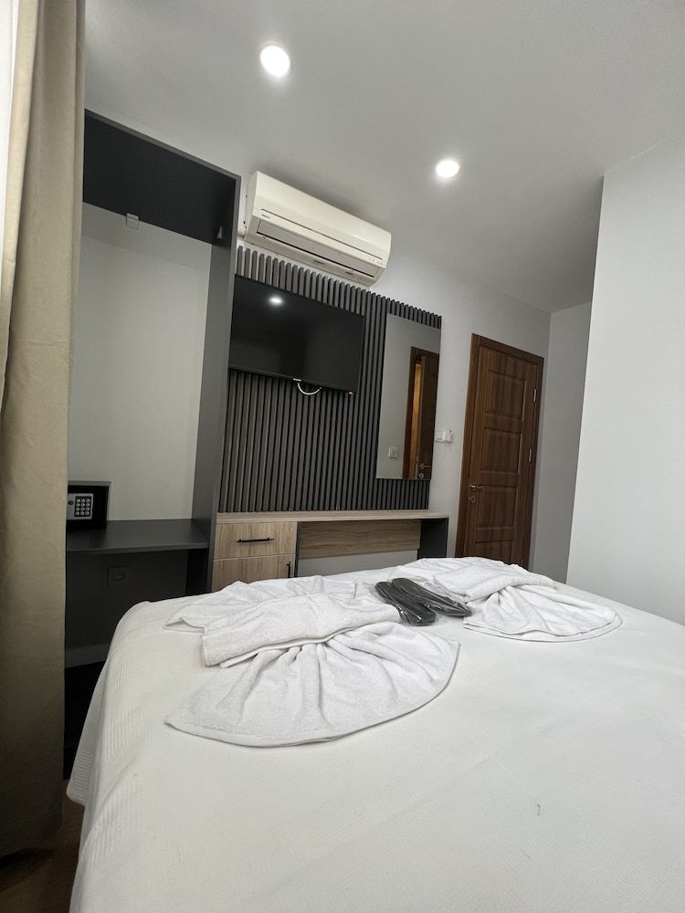 Hotel Arinna Economy Double Room 3