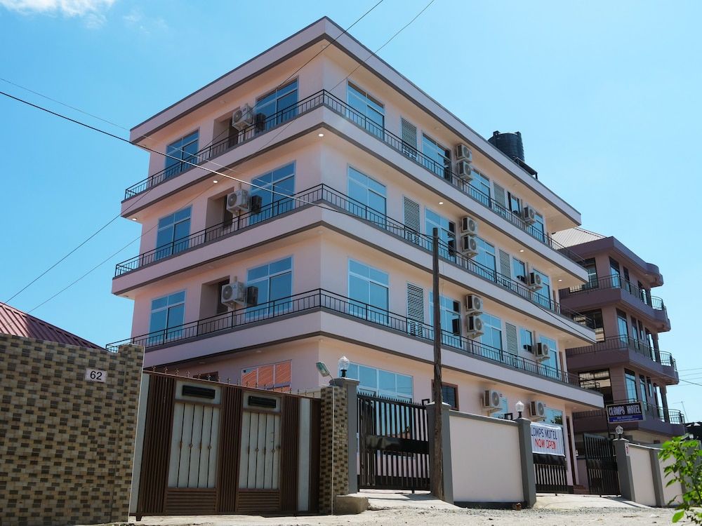 undefined Clomps Motel