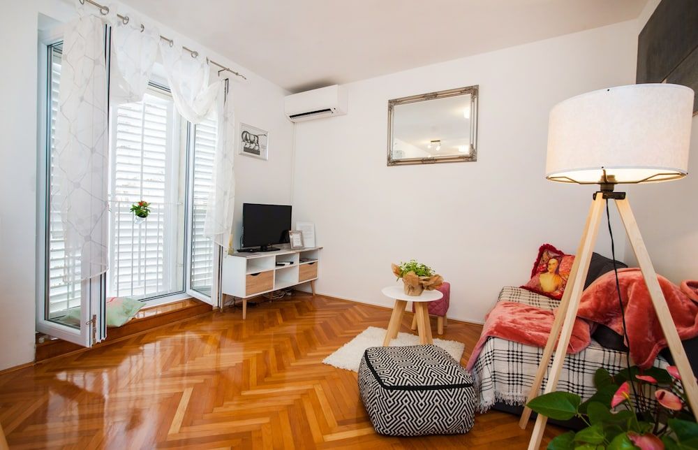 Apartment Dumaneo Art Apartment (Two Bedroom Apartment) 15