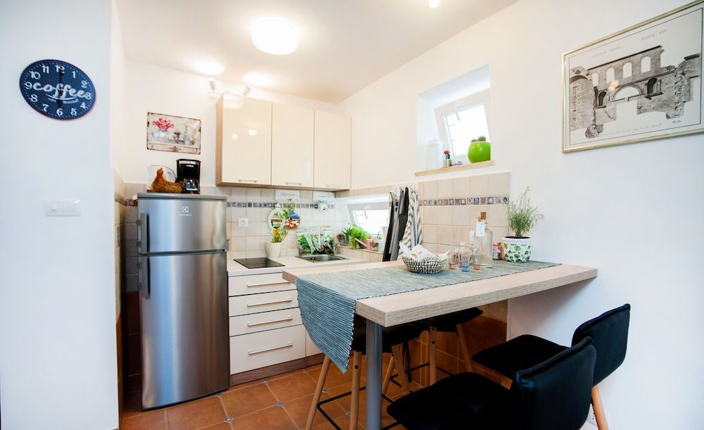 Apartment Dumaneo Art Apartment (Two Bedroom Apartment) 22