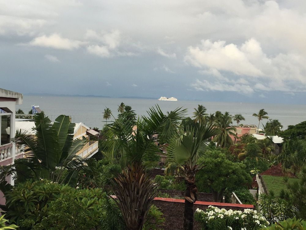 Coucher De Soleil Basic Room, Sea View 10