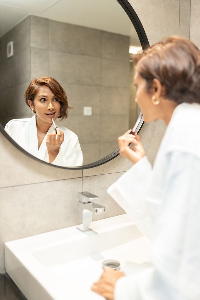 MaRadha Colombo Standard Double Room 7