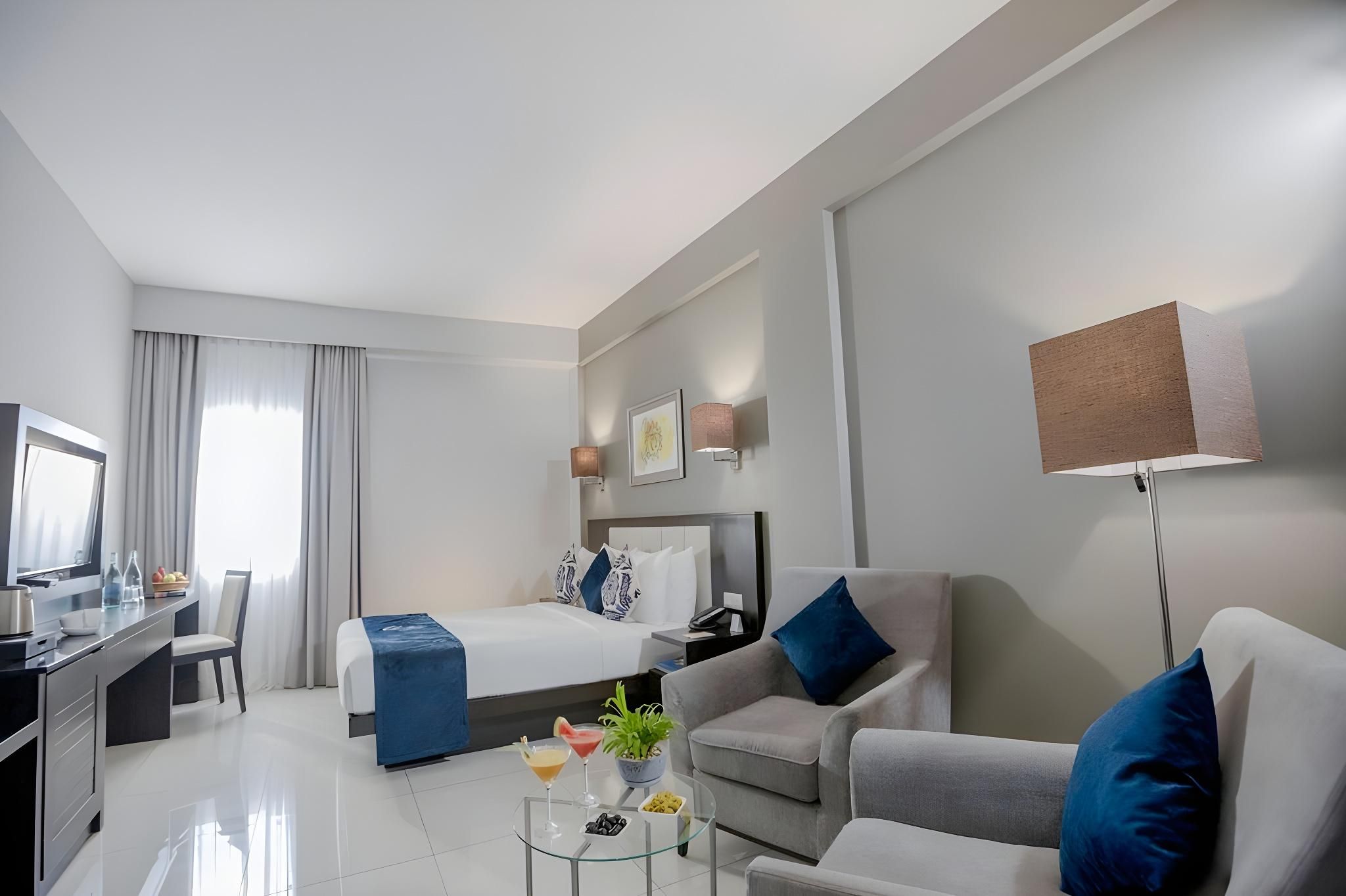 MaRadha Colombo Standard Double Room 9