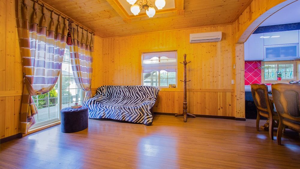 Muju Cherish Pension Villa (1F - Base 6 pax) 6