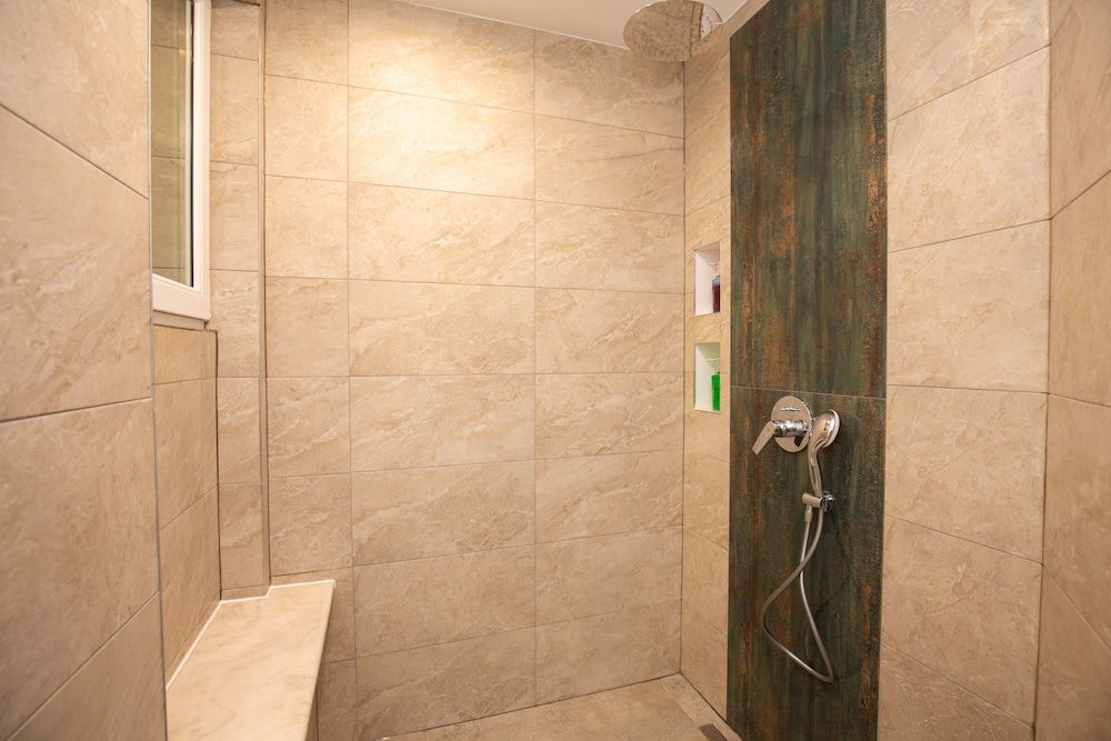 Metropole Apartments Old Center Deluxe Apartment 9