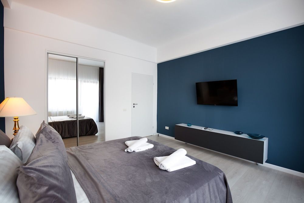 undefined Metropole Apartments Old Center 6