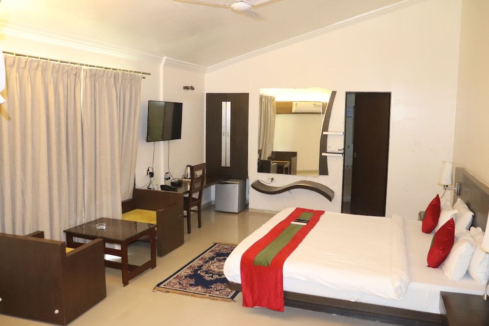 CAVES COUNTY RESORT Superior Double Room 4