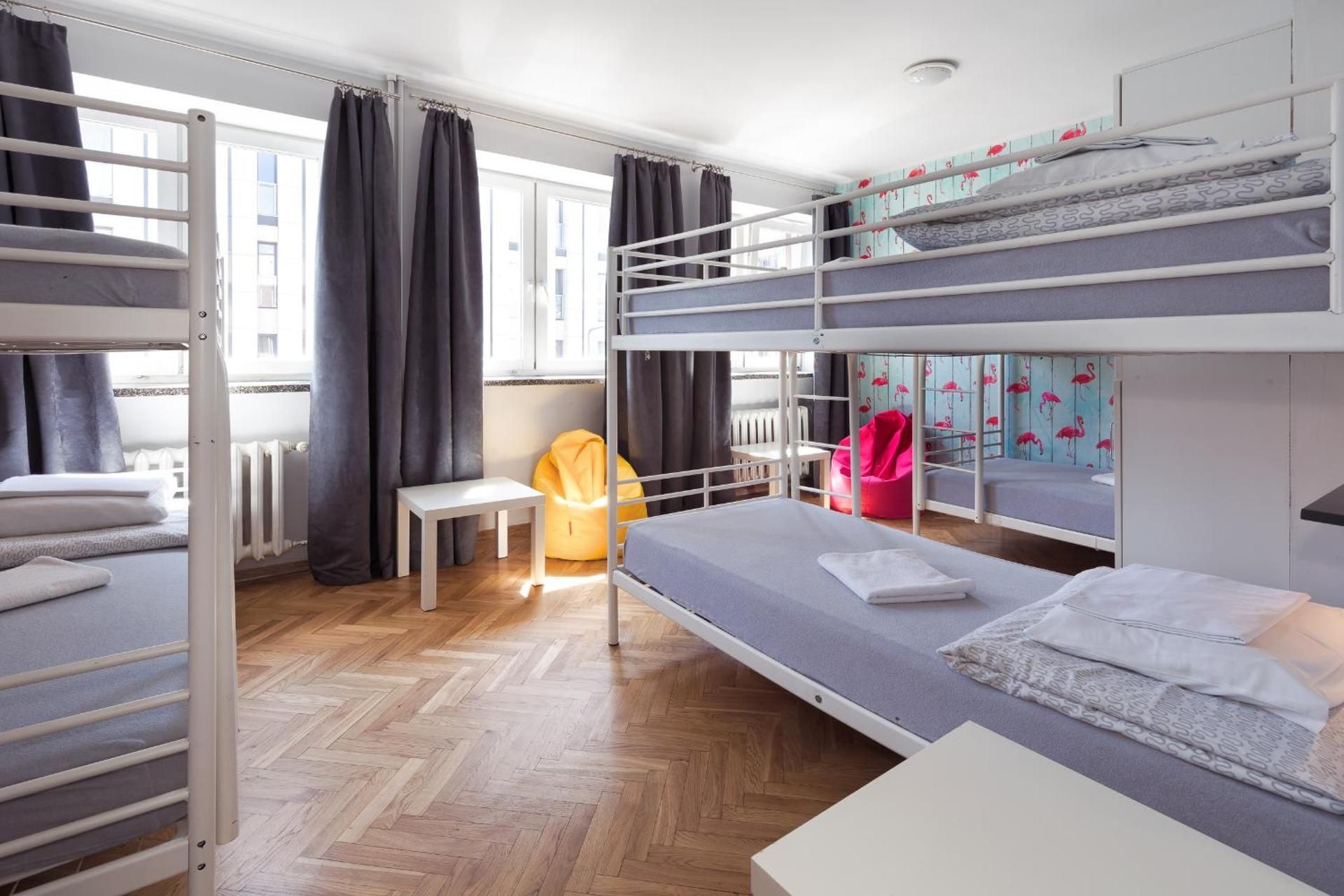 6-Bed Room with Shared Bathroom