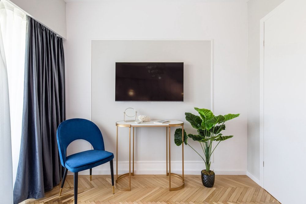 undefined HOLT - Jules Verne's Imaginarium 3