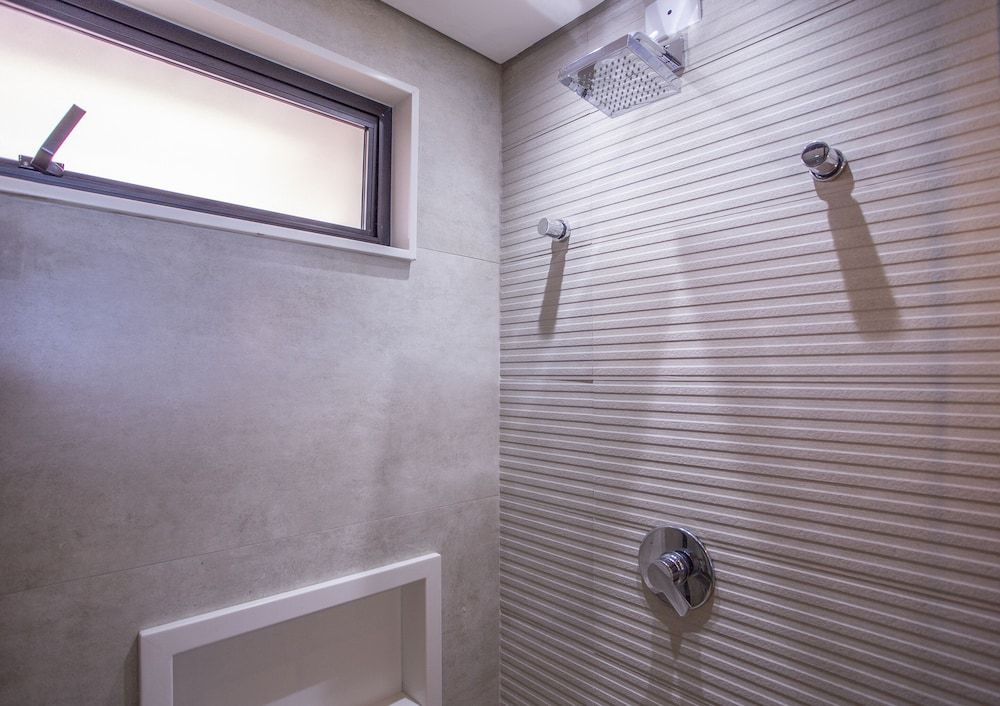 HOTEL VILLAGE ENSEADA Suite Luxo Frente Mar 11