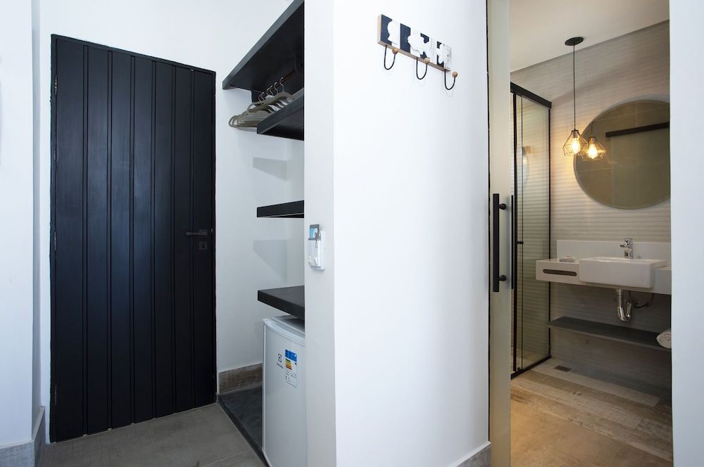 HOTEL VILLAGE ENSEADA Suite Luxo Frente Mar Casal 16