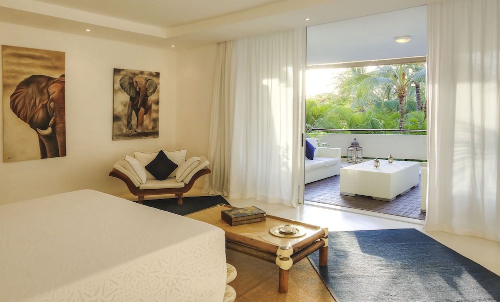 Billionaire Resort & Retreat Deluxe Apartment, 4 Bedrooms 10