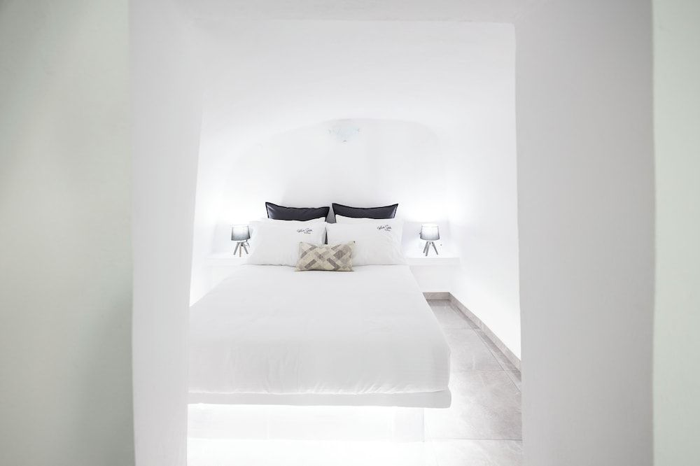 White Side Suites Studio, Sea View (1) 5