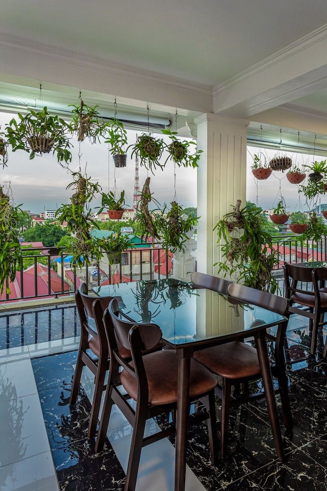 undefined Rio Hotel 10