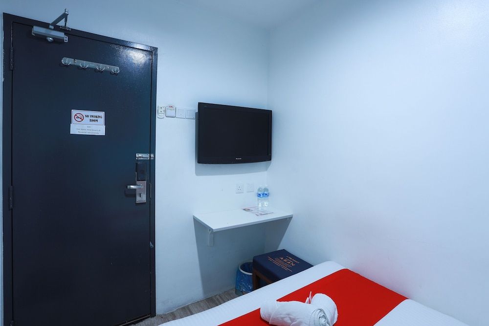 Hotel Aman - Nilai/KLIA Standard Double Room 5