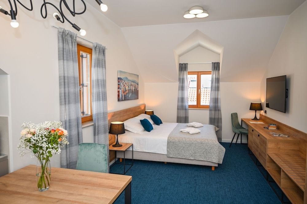 undefined Casa Laurea 6