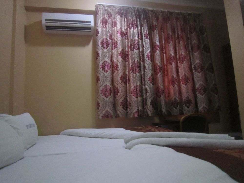 undefined Butterfly Hoteltz 4