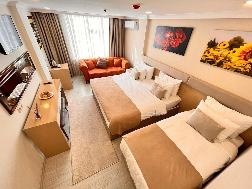 Şimal Hotel Family Triple Room 5