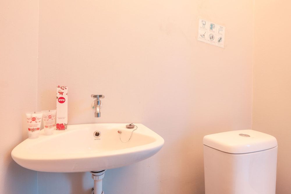 undefined OYO 208 G House 9