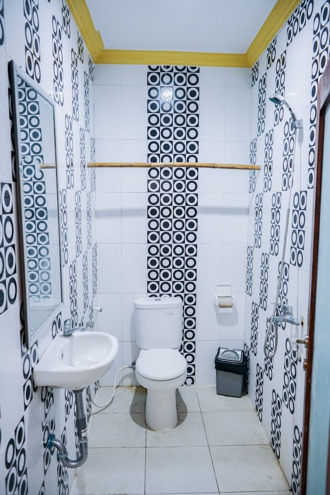 Zam Zam Anjani Villa Deluxe Room, 1 King Bed, Garden View 6