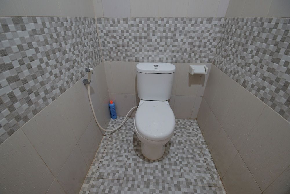 Zam Zam Anjani Villa Deluxe Room, 1 King Bed, Garden View 7