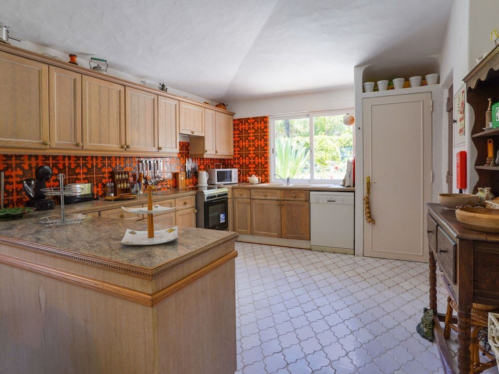 undefined Villa in Albufeira With Private Pool 6