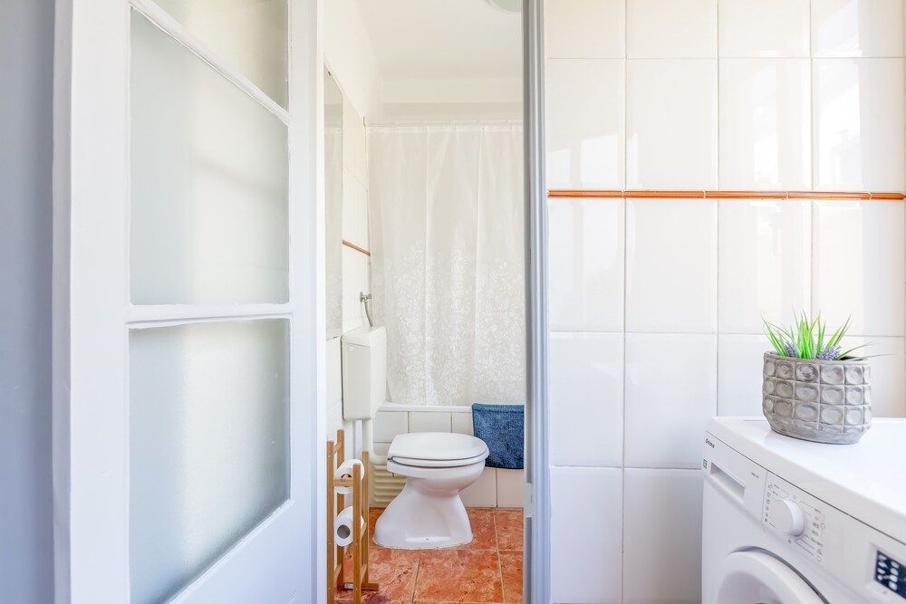 Alfama Spacious and Central Apartment, By TimeCooler Apartment, 3 Bedrooms 42