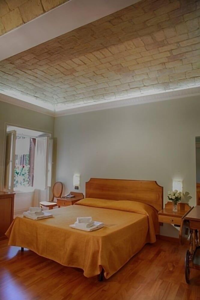 Domus Real Cardello Quadruple Room 7