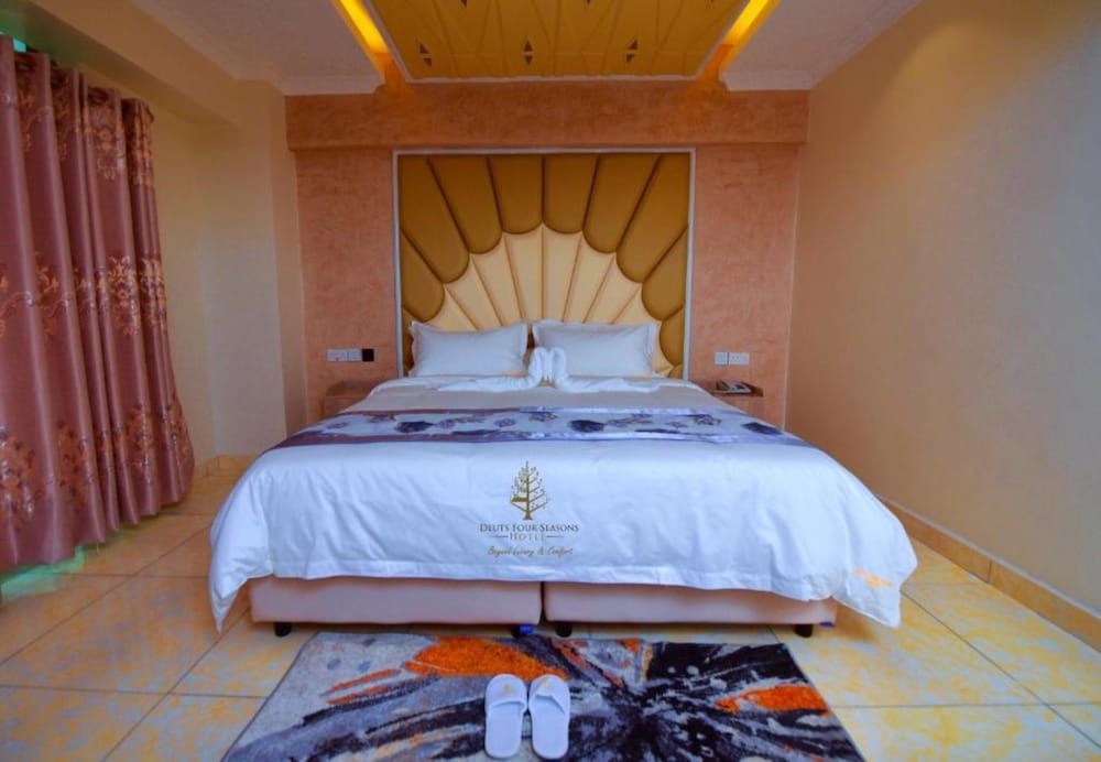 undefined Deuts Four Seasons Hotel 3