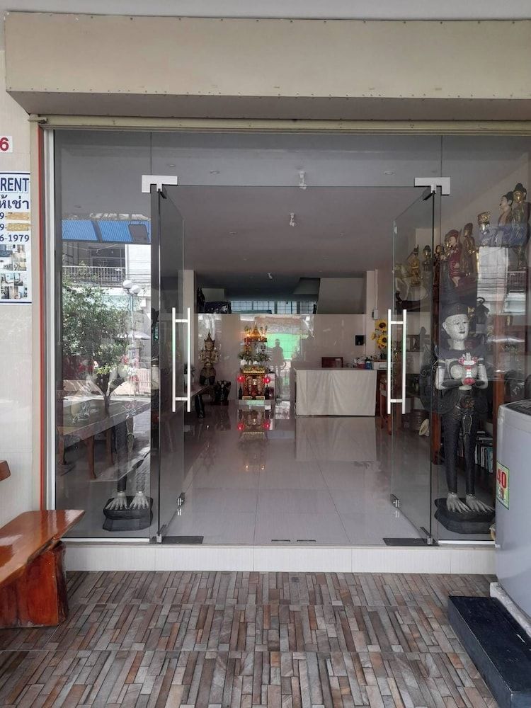 undefined Sorot House 7