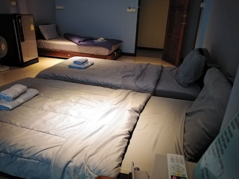 undefined Sorot House